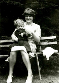 Thomas mit seiner Mutter